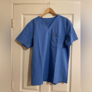 FIGS Men’s Leon Ceil Blue Scrub Top